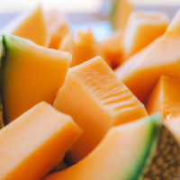 fresh cut cantaloupe 